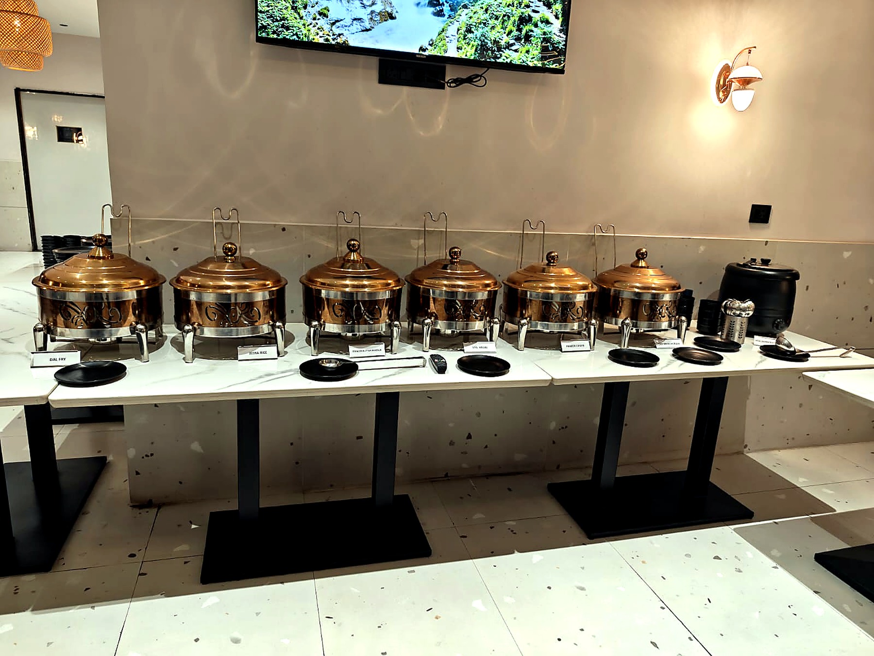 Buffet and banquet service arrangement at Hotel Gokul Inn